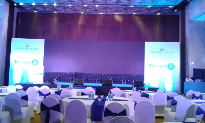 Singer Neha Bhasin performing live stage corporate gala India